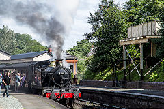 
Llangollen Station and 5199, July 2015