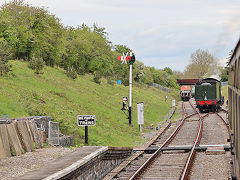'7903 Foremarke Hall' runs round at Broadway, April 2024