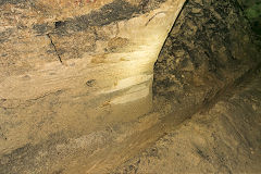 Kingsdown Quarry, gouges on wall from passing carts, August 2020'