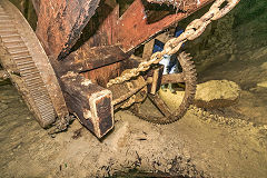 Kingsdown Quarry crane, August 2020'