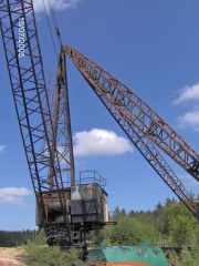 Bixslade Quarries cranes, July 2005