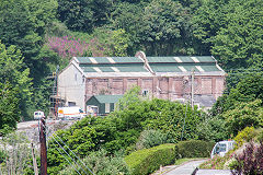Building at Carne Point, Fowey, possibly of SR origin, June 2016