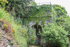 Pont Quay Northern limekiln, June 2016