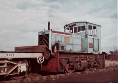 
S Williams & Co, Dagenham Dock, '27' FH 3945/60, c1980, © Photo courtesy of John Failes