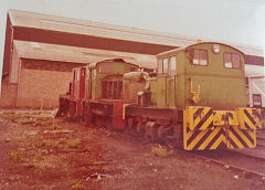 
T W Ward scrapyard, Silvertown, FH 3900/1959, JF 4210003/1949 and JF 4210076/1952, c1980, © Photo courtesy of John Failes