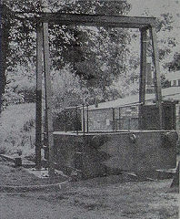 
Re-erectng the Guinness hoist, 1976, © Photo courtesy of 'Brockham Museum News' and DH Smith