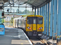 
'507 029' at Chester Station, August 2014