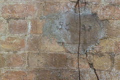 Papplewick reservoir cracks, July 2019