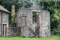 Old Shaft or Georges Shaft winding house, Snailbeach, September 2018
