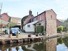Fieldings Wharf, Droylesden, Ashton Canal, Manchester, Februay 2024