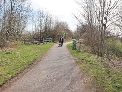 The Hollingworth Loop trackbed looking South at Gorton Reservoir, Manchester, March 2025