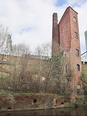 Tall, thin warehouse, Rochdale Canal, Manchester, March 2025