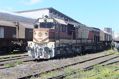 
Morocco Railways DH353, shunting in Casablanca docks, May 2016