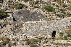 
North bank lower level at Stravolagada, Naxos, October 2015