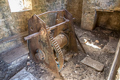 
The winch at the top of the hill to Lionas, Naxos, October 2015