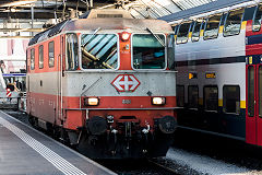 
SBB '420 108' at Zurich, February 2019