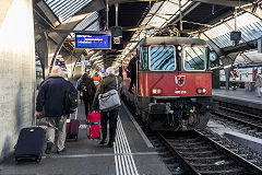 
SBB '420 215' at Zurich, February 2019 