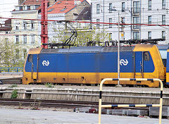 
NS '186 009' at Brussels Midi Station, May 2022