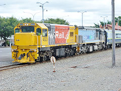 
DC 4323 on the train to Masterton, Carterton, January 2013