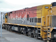 DXB 5097 at Stratford station, Taranaki, January 2013