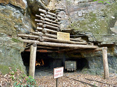 Katoomba level, Blue Mountains, December 2012