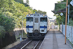 
'147 184' at Kikugaoka Station, October 2017