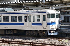 
'411 217' on the Mojiko line, October 2017