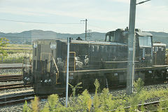 
'DE 10 1207' on the Sasebo line, October 2017