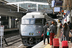 
'787 BM4' on the Sasebo line, October 2017